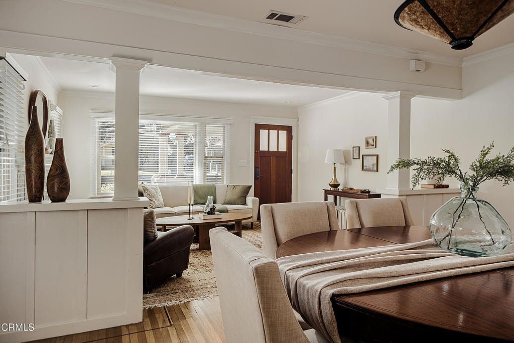 1892 N Marengo Ave Pasadena, CA 91103 - Thumbnail 4