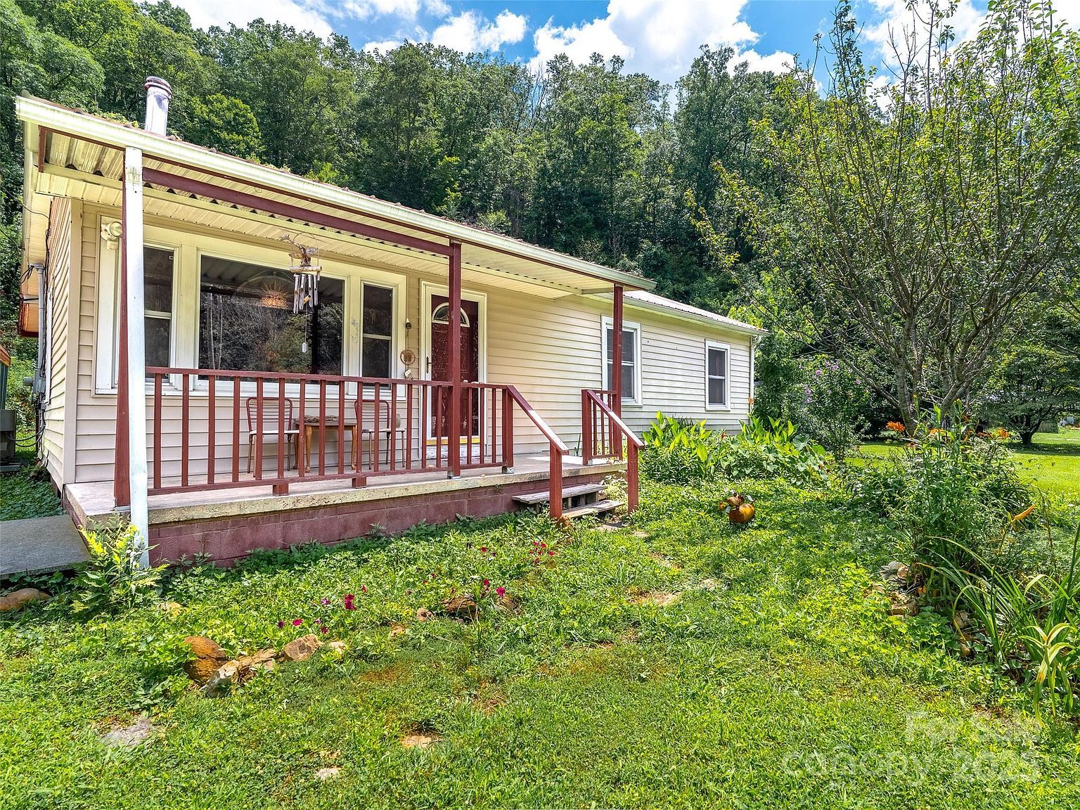 522 Old Us Highway 70 W #70 Old Fort, NC 28762 - Thumbnail 4