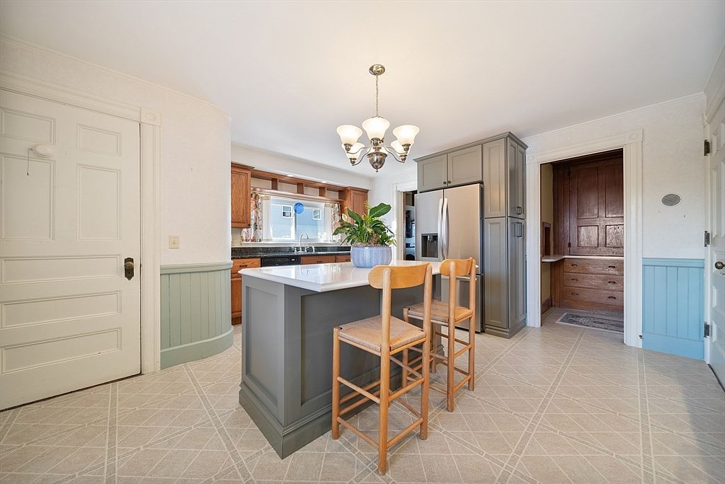 143 Summer St Fitchburg, MA 01420 - Thumbnail 4