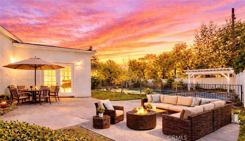 11814 Hesby St Valley Village, CA 91607 - Thumbnail 4