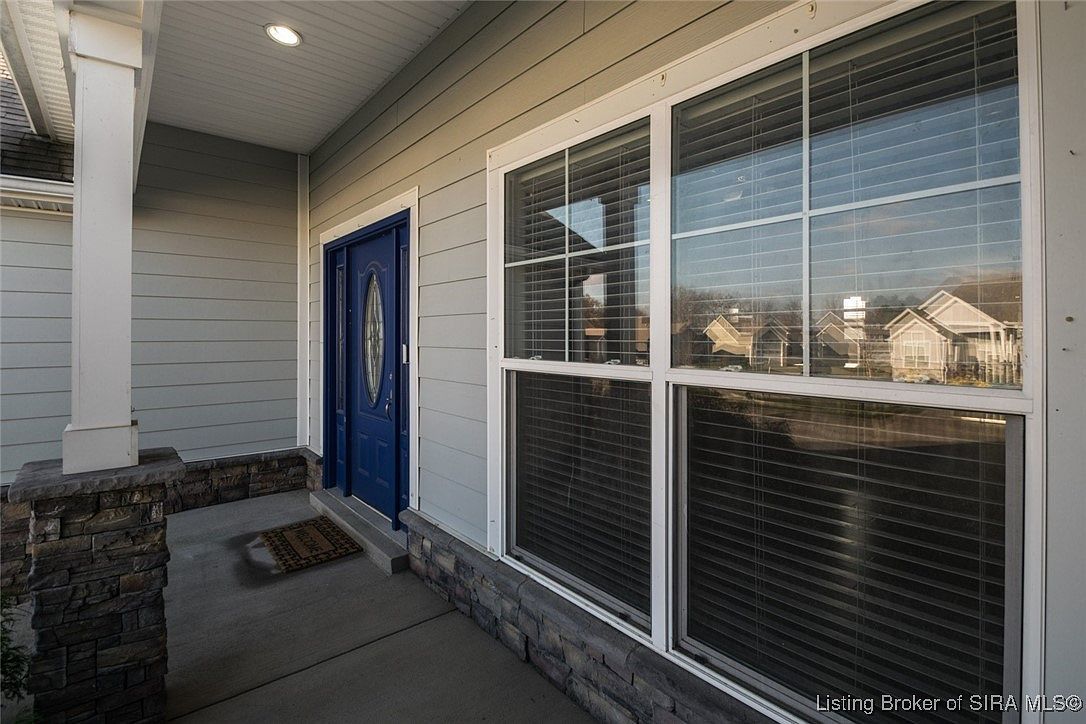 5402 Catalina Trl Sellersburg, IN 47172 - Thumbnail 4