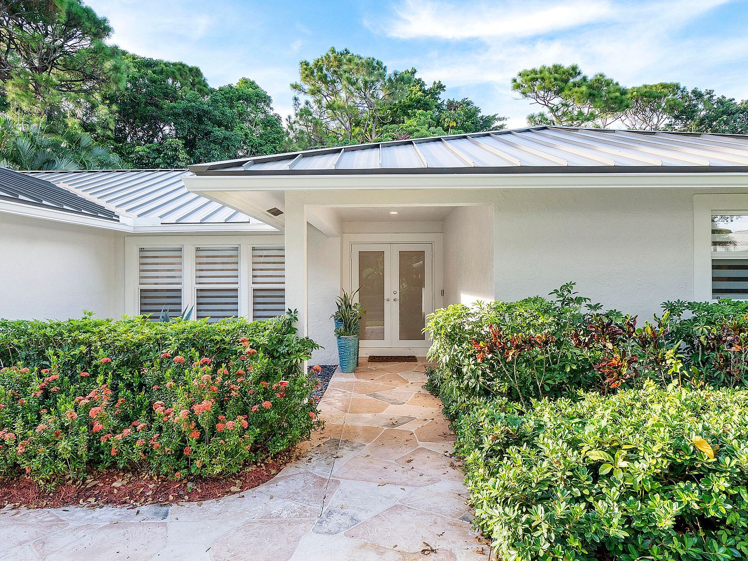 2421 NW 36th St Boca Raton, FL 33431 - Thumbnail 4