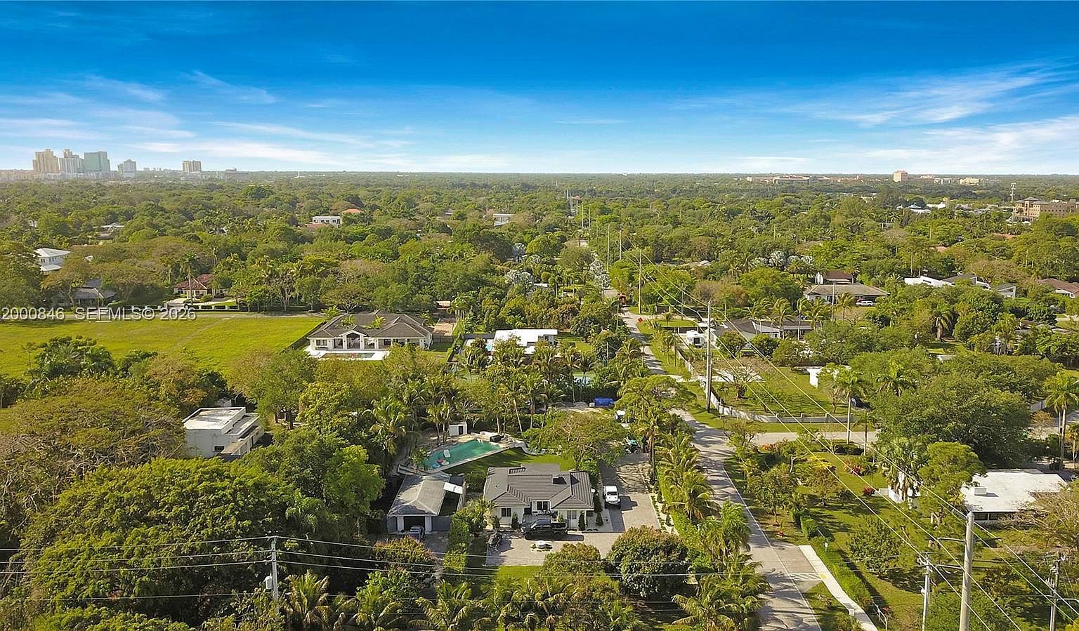 8390 SW 64th St Miami, FL 33143 - Thumbnail 4