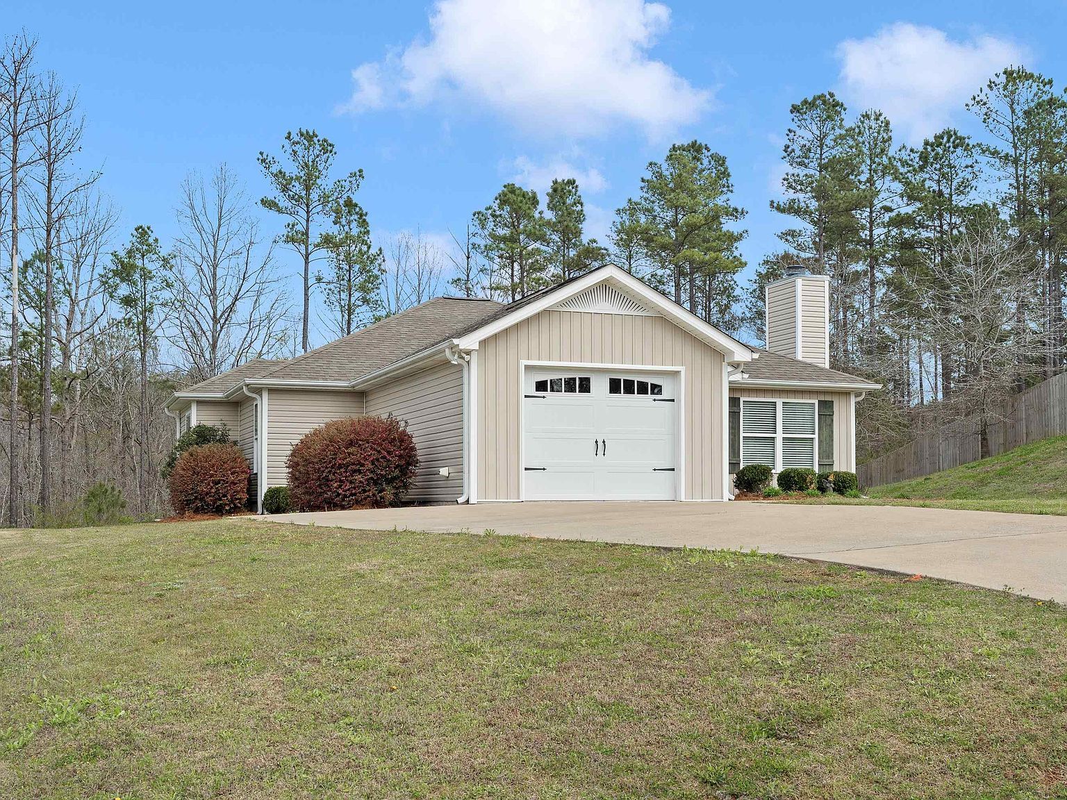 760 Magnolia Crest Ct Odenville, AL 35120 - Thumbnail 4