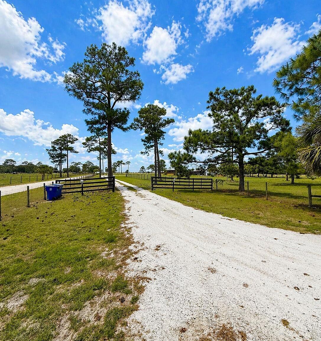 1075 SW Rucks Dairy Rd Okeechobee, FL 34974 - Thumbnail 4