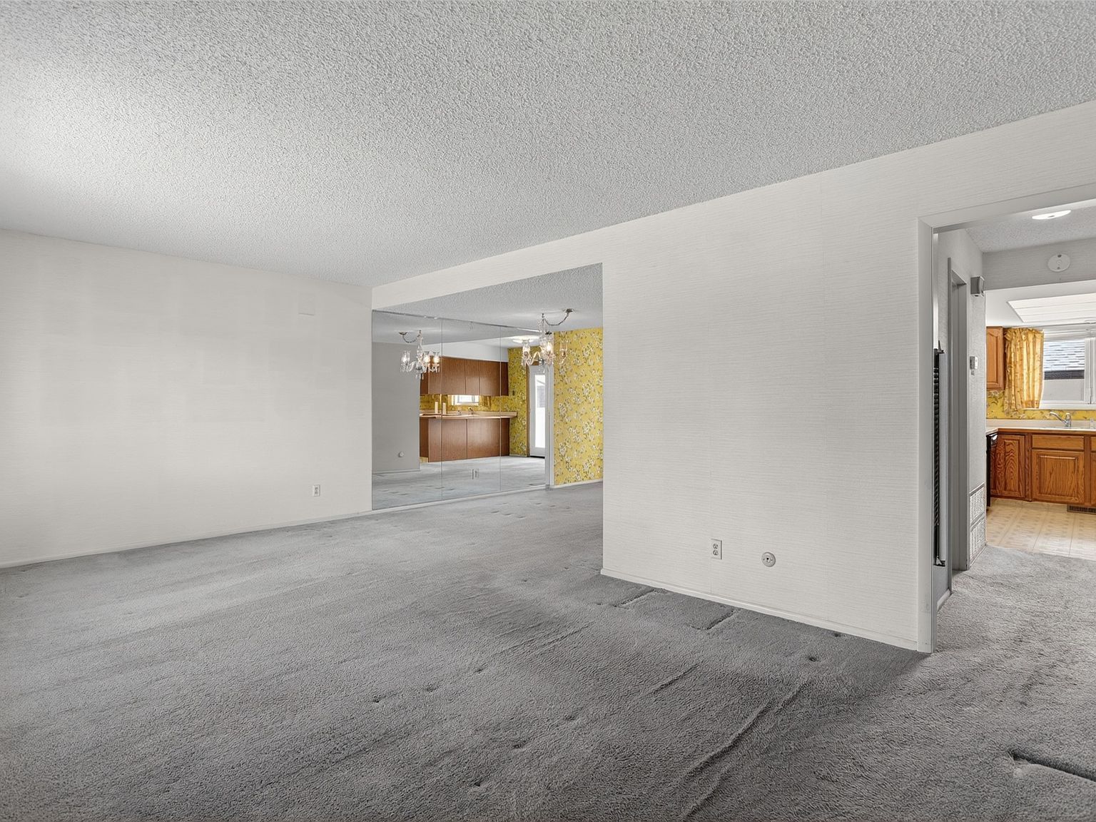 1200 32nd St S APT 3 Great Falls, MT 59405 - Thumbnail 4