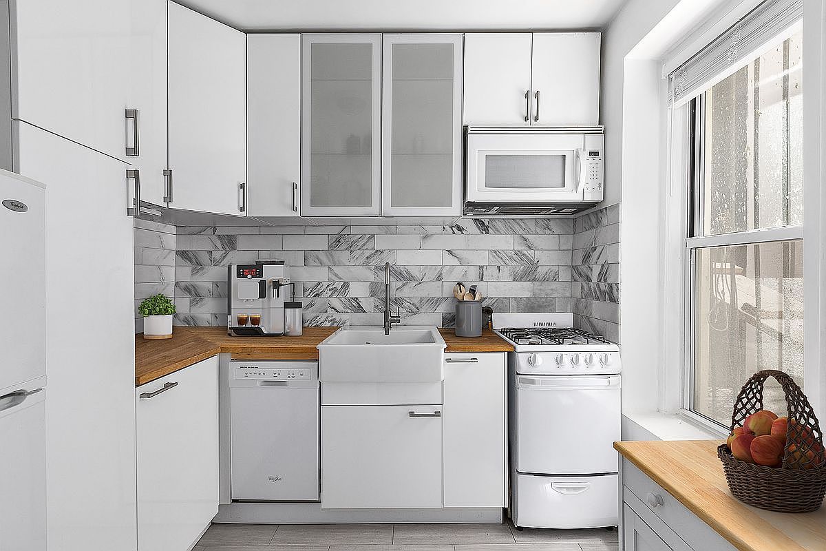 261 W 22nd St APT 5 New York, NY 10011 - Thumbnail 4