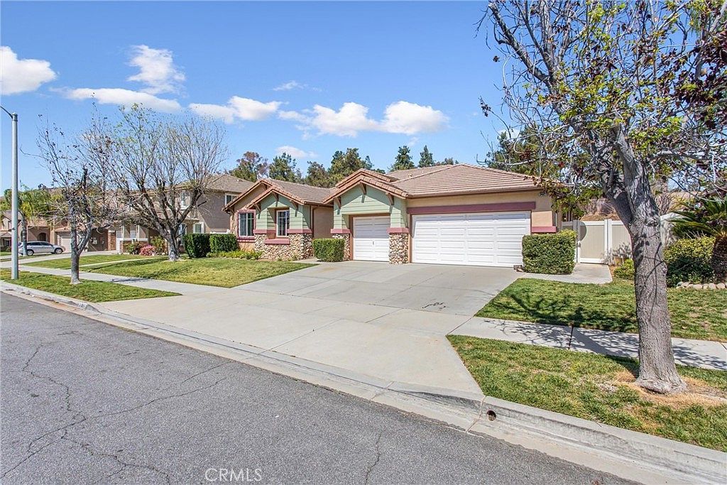 34822 Maplewood Ln Yucaipa, CA 92399 - Thumbnail 4