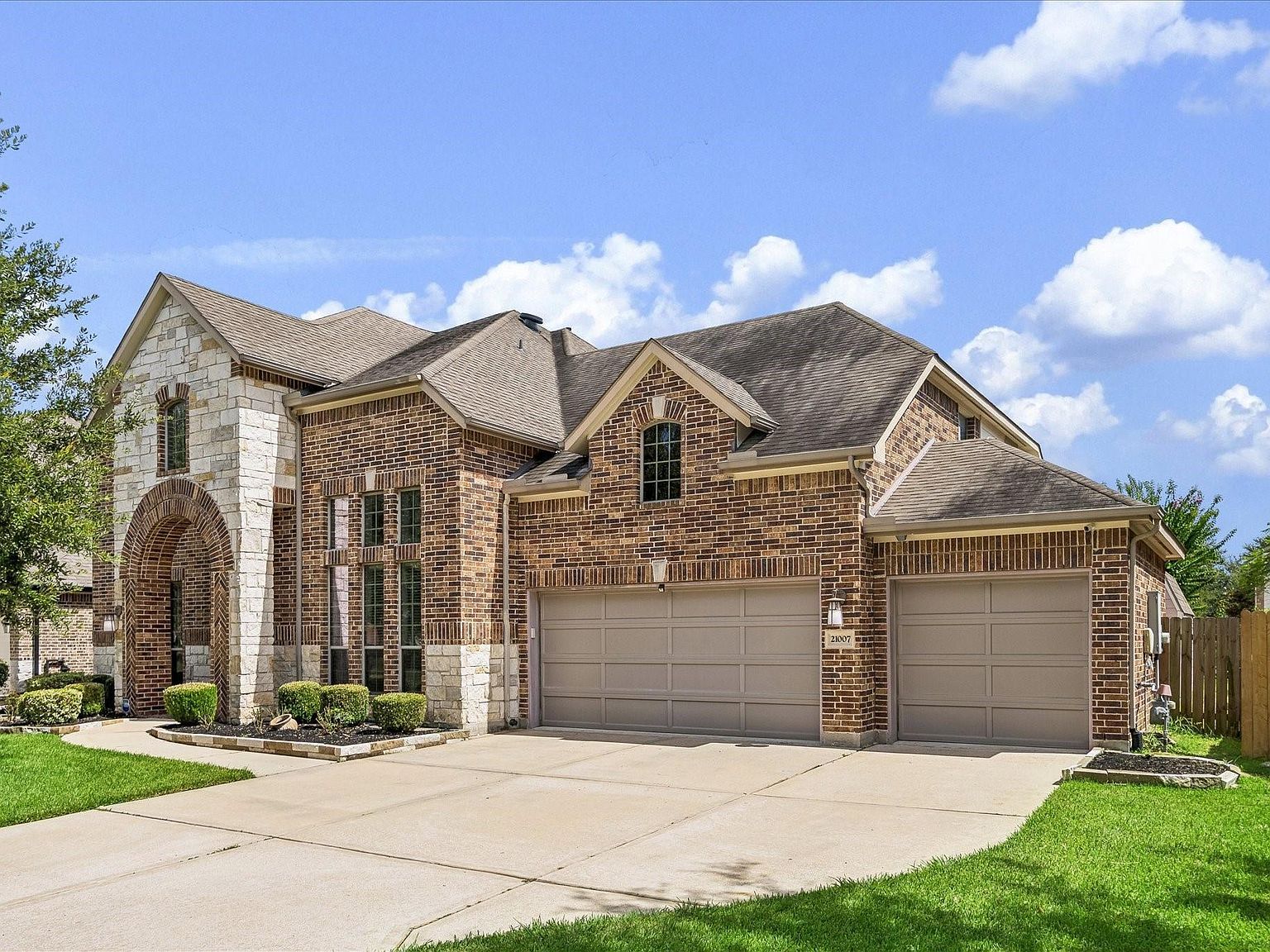 21007 Shelby Meadow Ln Richmond, TX 77407 - Thumbnail 4