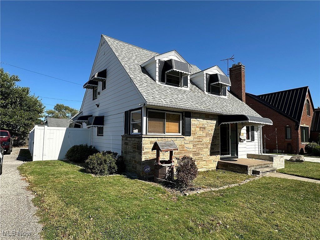 7108 Brookside Dr Cleveland, OH 44144 - Thumbnail 4