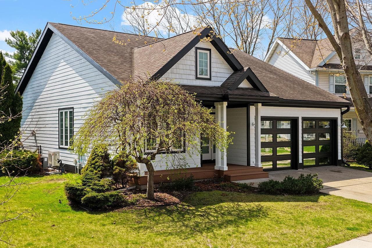 7211 Henry Ct Middleton, WI 53562 - Thumbnail 4