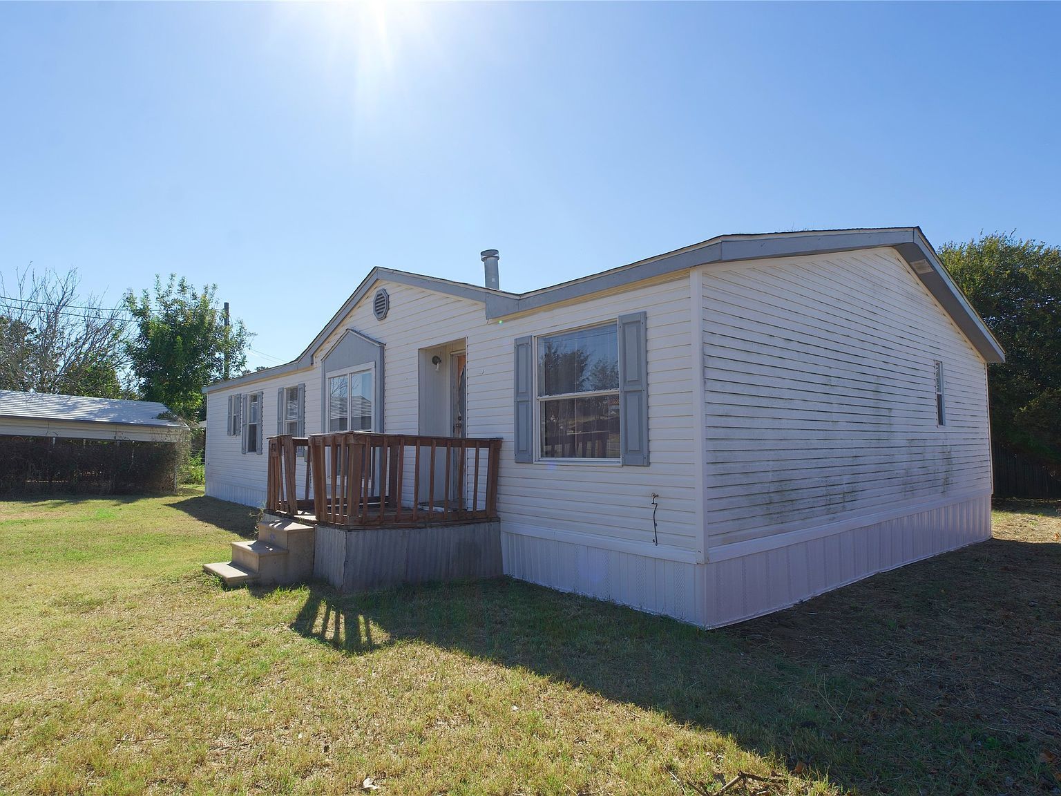 1207 Grayson St Nocona, TX 76255 - Thumbnail 4