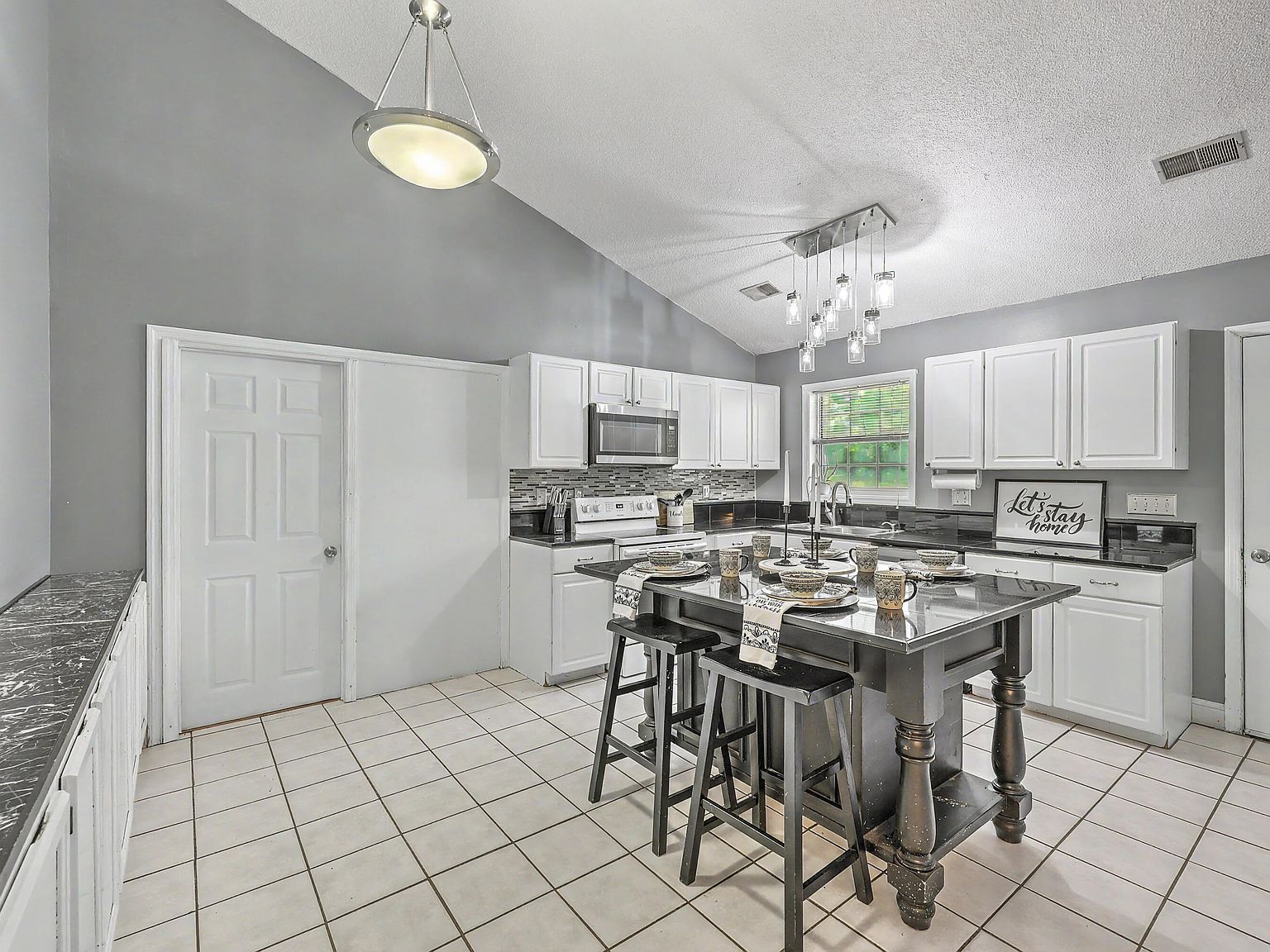106 Bradd St Summerville, SC 29483 - Thumbnail 4