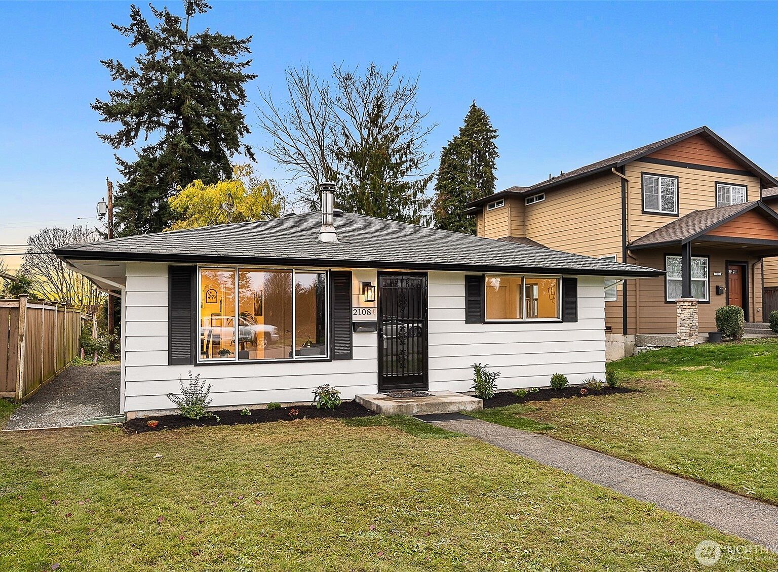 2108 Summit Ave #3 Everett, WA 98201 - Thumbnail 4