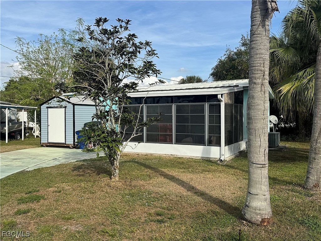 234 Lamplighter Ln North Fort Myers, FL 33917 - Thumbnail 4