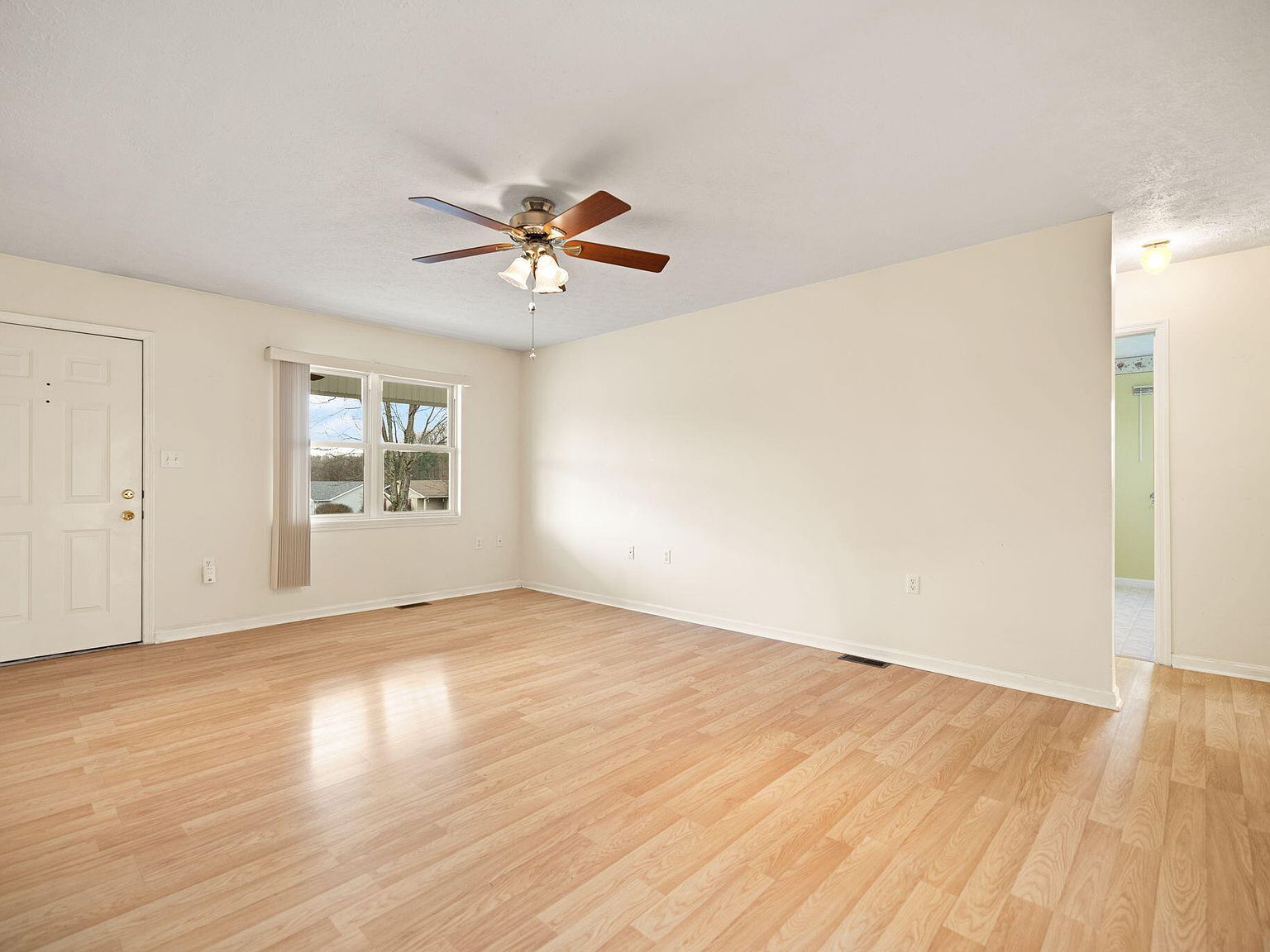 124 Blake Dr Jeffersonville, KY 40337 - Thumbnail 4