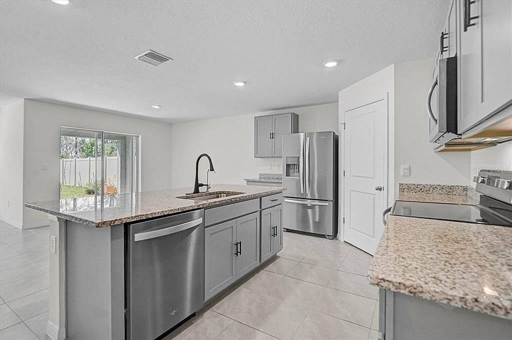 17319 Wheatberry Blvd Parrish, FL 34219 - Thumbnail 4