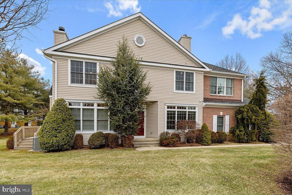 8 Hutchinson Dr Princeton, NJ 08540 - Thumbnail 4