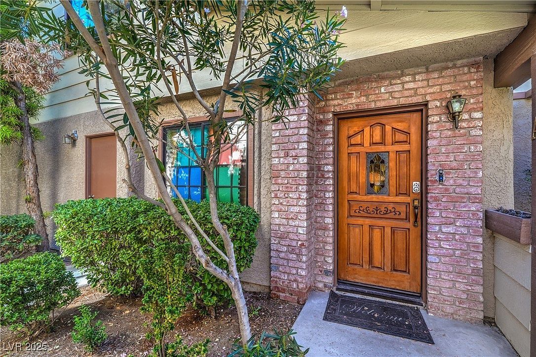 3248 Dayflower St #1 Las Vegas, NV 89121 - Thumbnail 4