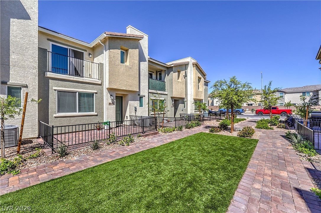 6816 Citron Mist Ct North Las Vegas, NV 89086 - Thumbnail 4