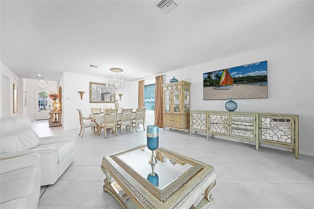 11383 Burgundy Dr Venice, FL 34293 - Thumbnail 4