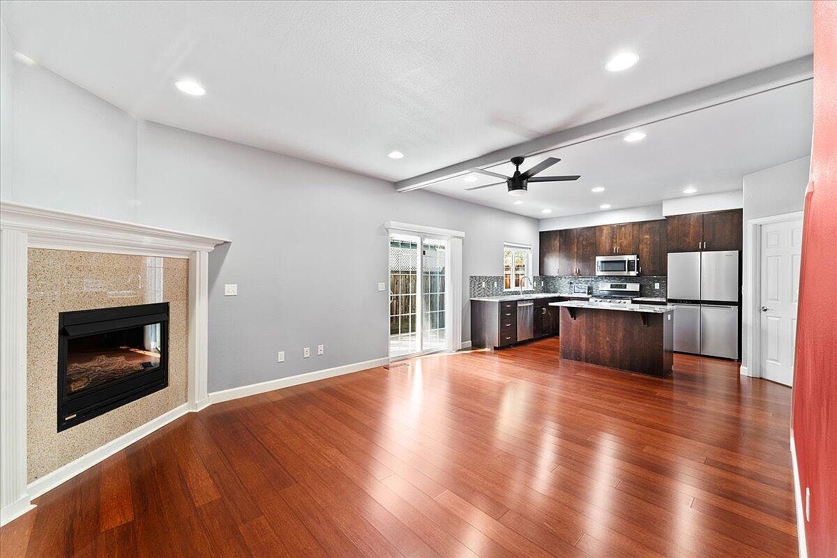 647 Shadow Way Central Pt, OR 97502 - Thumbnail 4