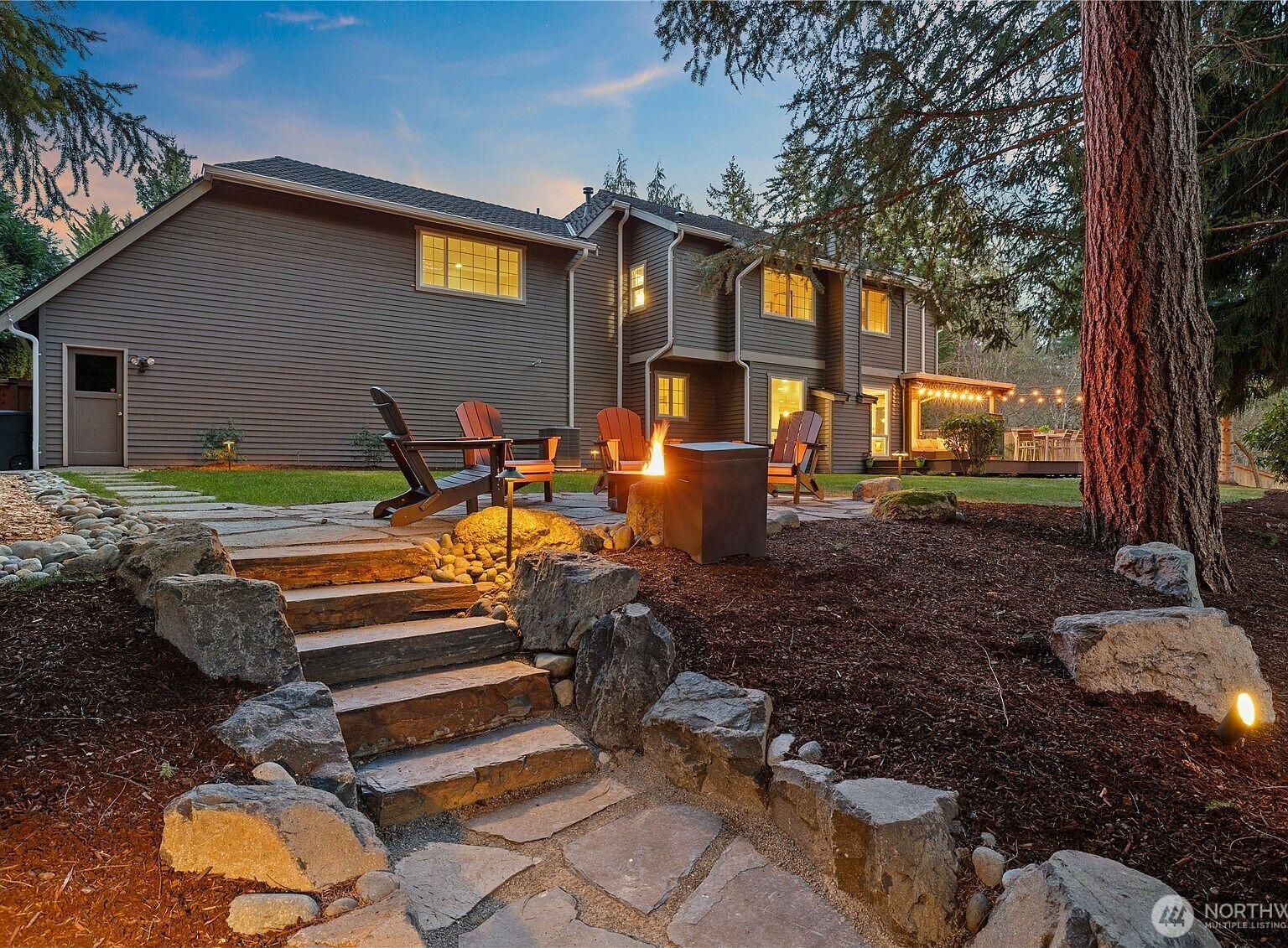 25852 SE 22nd Pl Sammamish, WA 98075 - Thumbnail 4