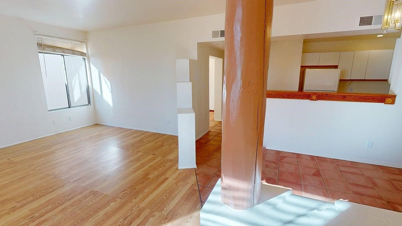 3912 Los Milagros Santa Fe, NM 87507 - Thumbnail 4