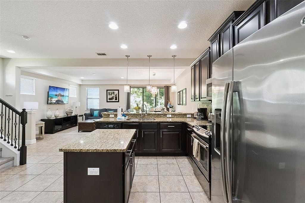 8137 Roseville Blvd Davenport, FL 33896 - Thumbnail 4