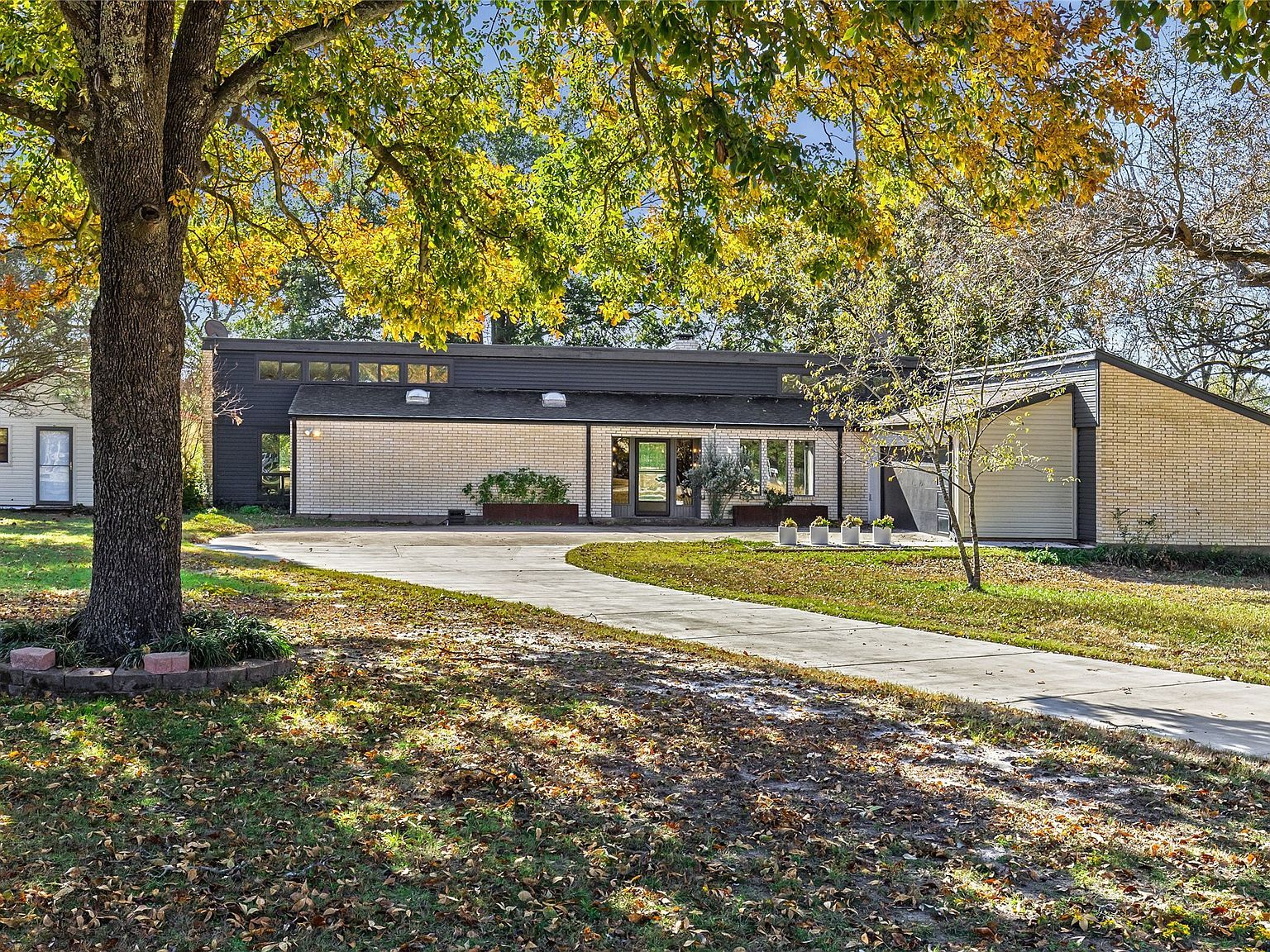 3092 Woodglen Dr Commerce, TX 75428 - Thumbnail 4