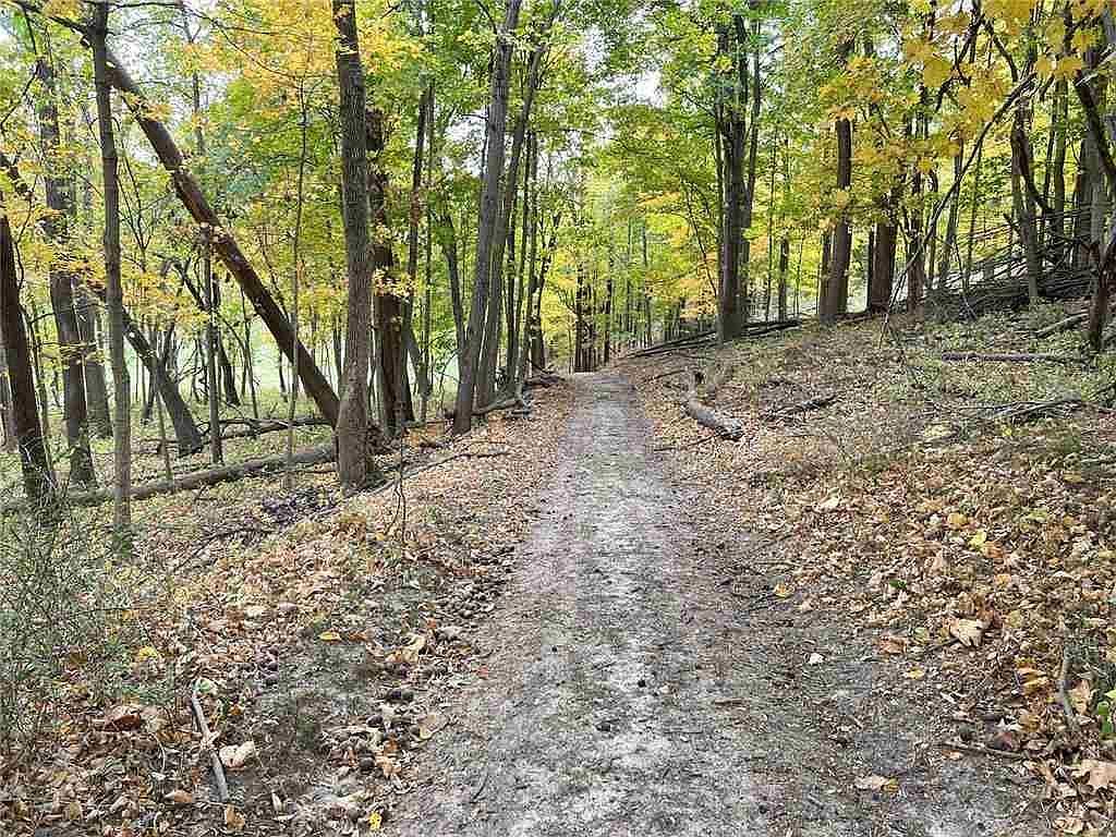 2301 Kestrel Dr SE Cedar Rapids, IA 52403 - Thumbnail 4