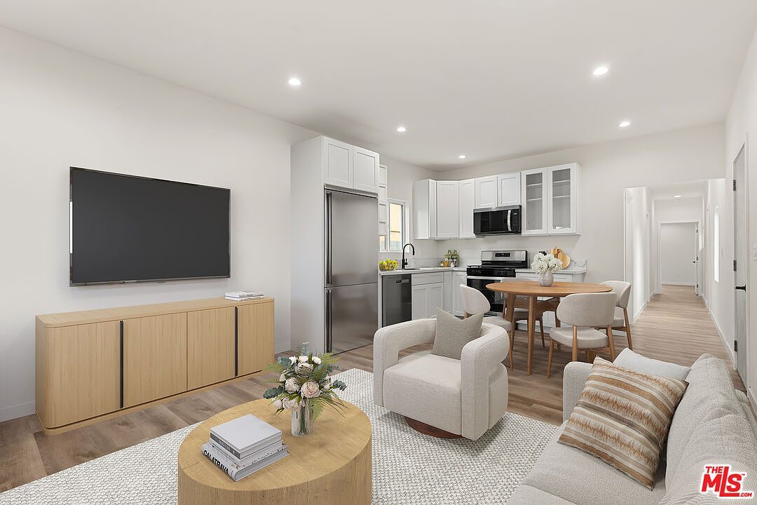 3043 Winter St Los Angeles, CA 90063 - Thumbnail 4