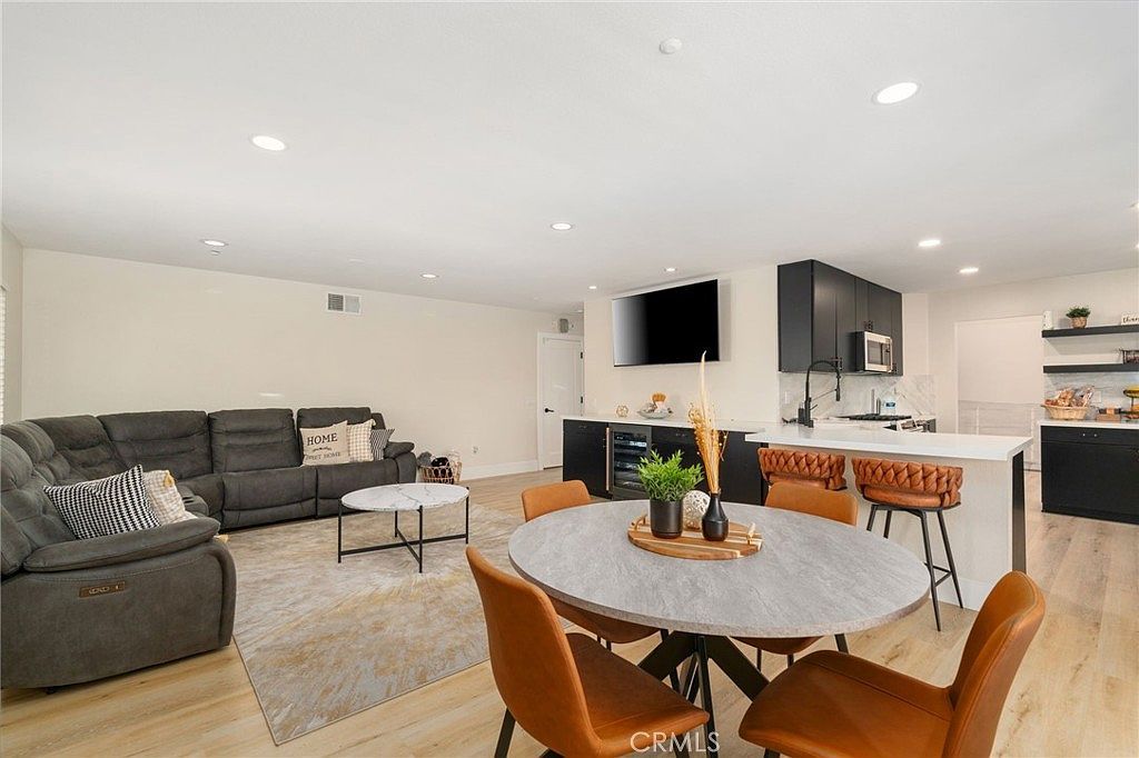 15630 Willow Dr Fontana, CA 92337 - Thumbnail 4