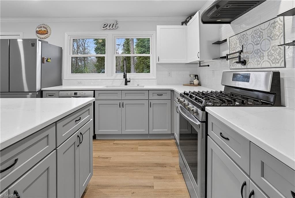 5016 Shadygrove Ln Greensboro, NC 27407 - Thumbnail 4