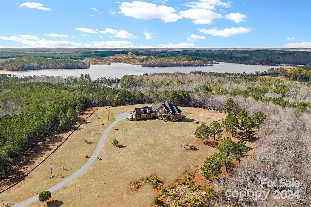 590-0 Tuckertown Rd New London, NC 28127 - Thumbnail 4