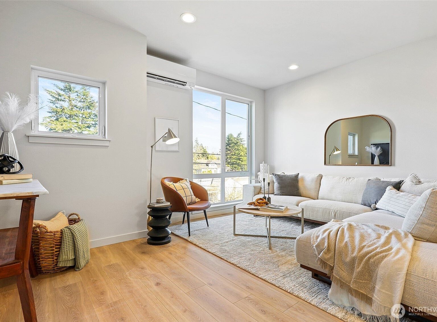 9721 6th Ave NW Seattle, WA 98117 - Thumbnail 4