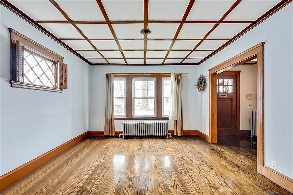 95 Landseer St Floor 1 West Roxbury, MA 02132 - Thumbnail 4