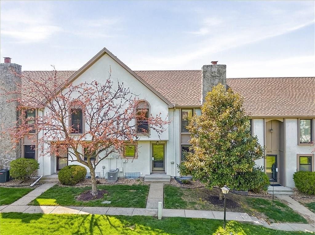 6534 W 49th St Mission, KS 66202 - Thumbnail 4