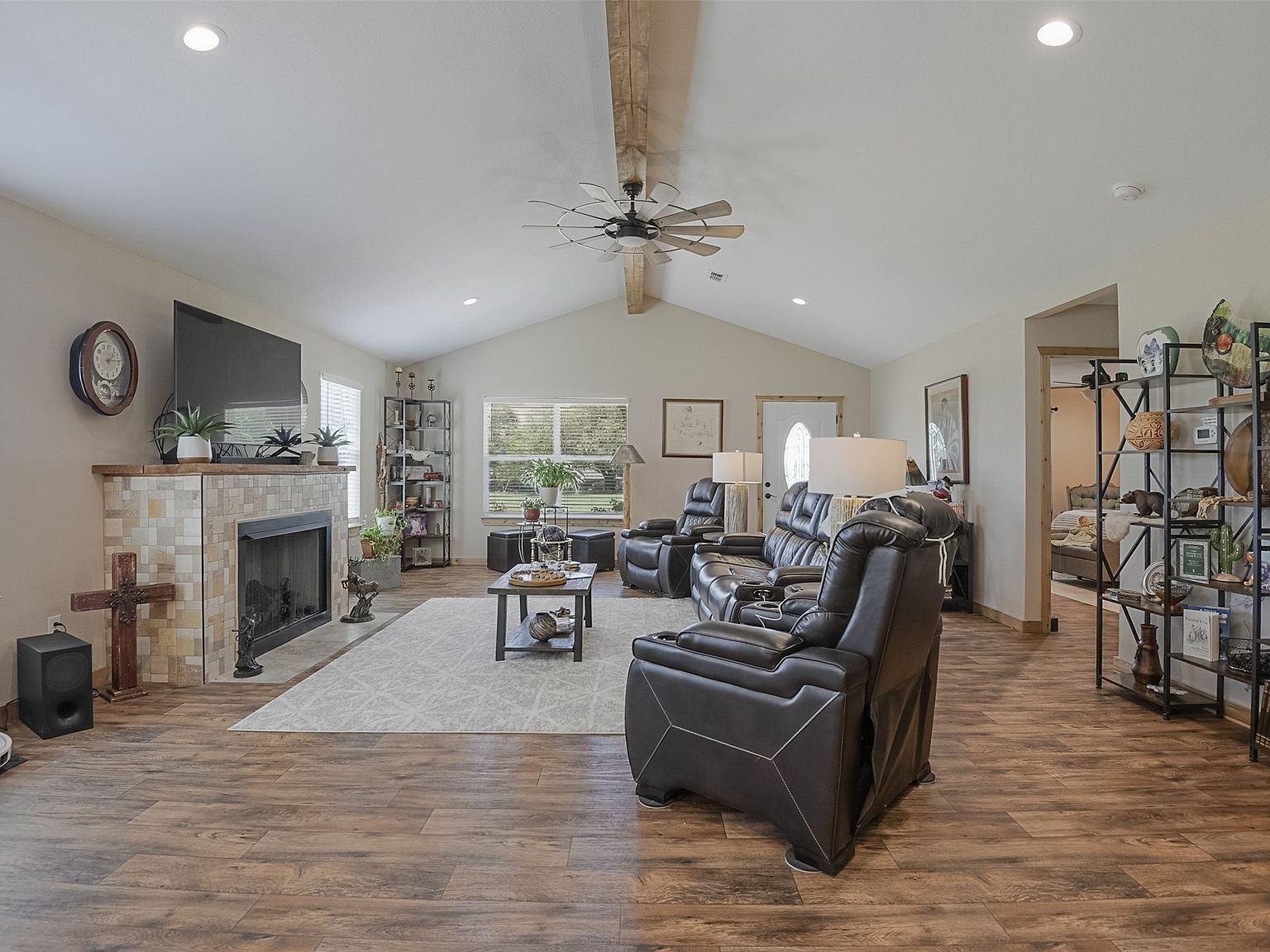 2683 Bells Chapel Rd Waxahachie, TX 75165 - Thumbnail 4