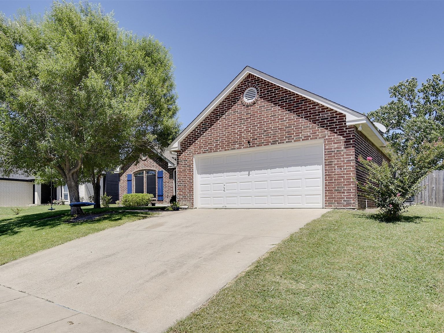 119 Chambers Creek Cir Maypearl, TX 76064 - Thumbnail 4