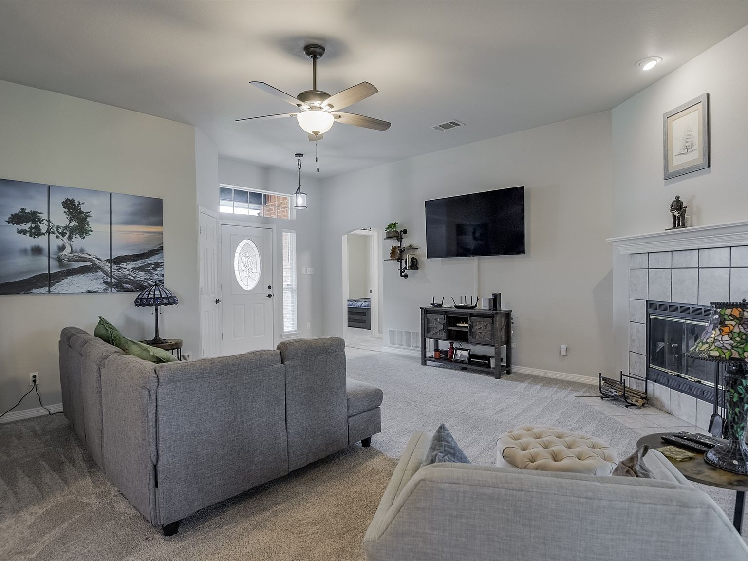 1303 Lariat Cir Red Oak, TX 75154 - Thumbnail 4