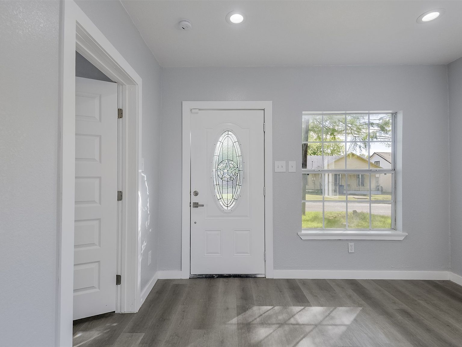 1507 N Preston St Ennis, TX 75119 - Thumbnail 4