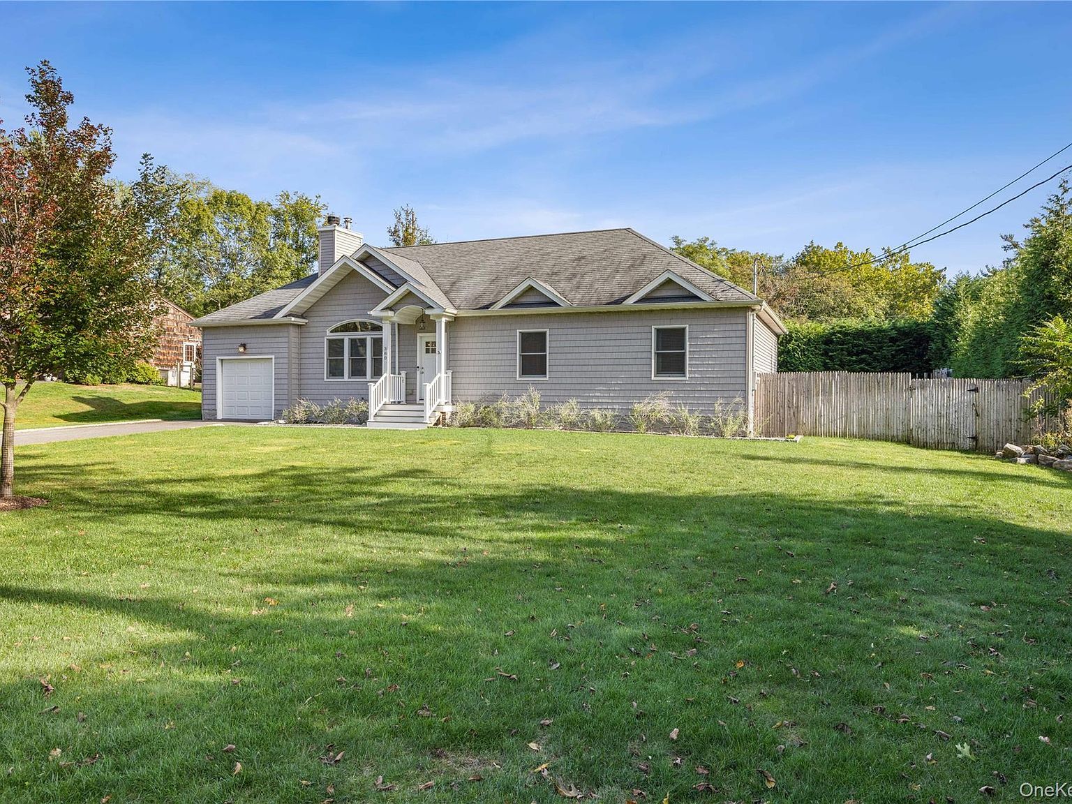 380 Homestead Way Greenport, NY 11944 - Thumbnail 4