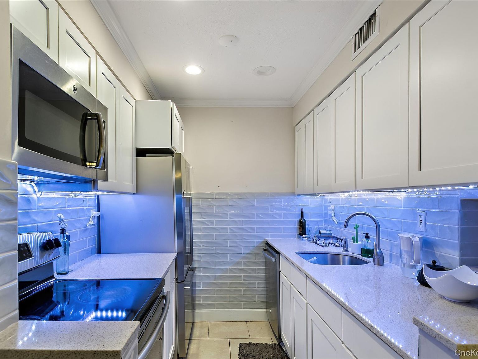 1005 Colony Dr Hartsdale, NY 10530 - Thumbnail 4