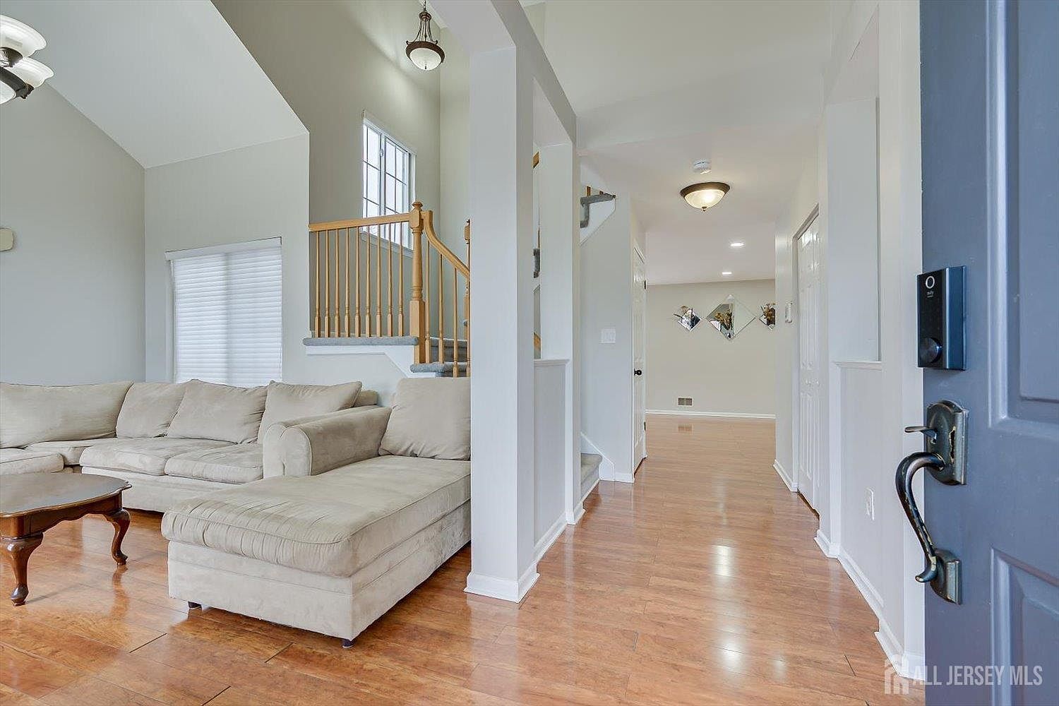 51 Cherrywood Dr Piscataway, NJ 08854 - Thumbnail 4