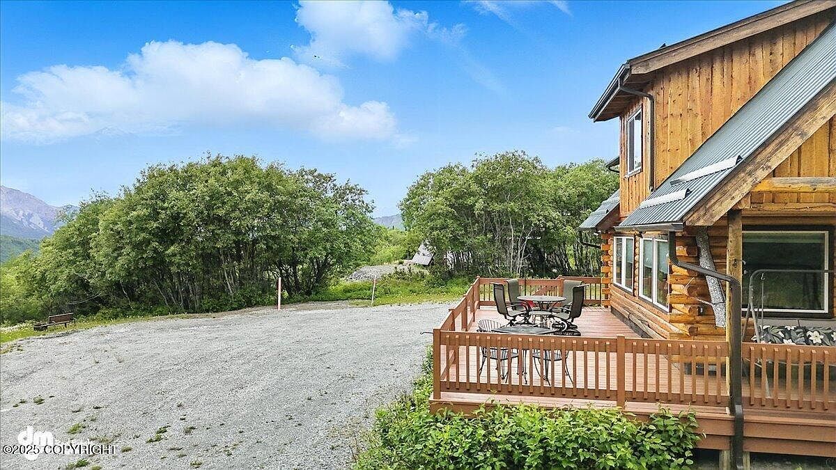 45161 W Glenn Hwy Chickaloon, AK 99674 - Thumbnail 4