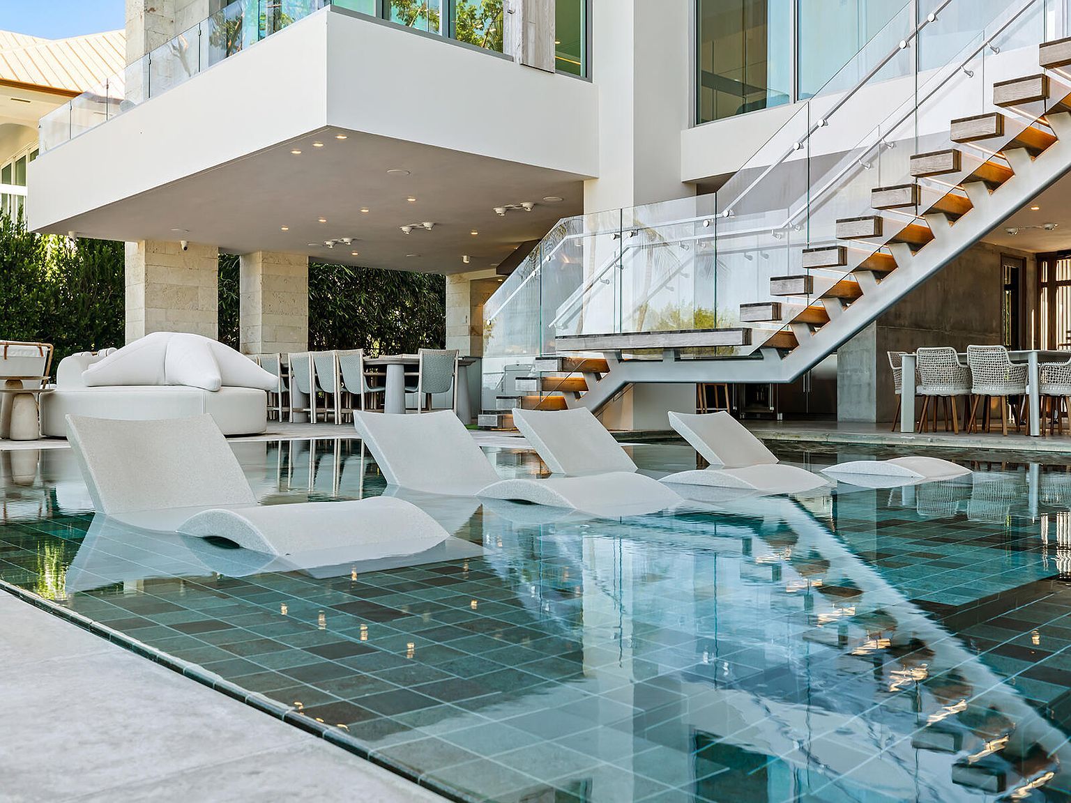 236 Costa Bravo Dr Lower Matecumbe Key, FL 33036 - Thumbnail 4