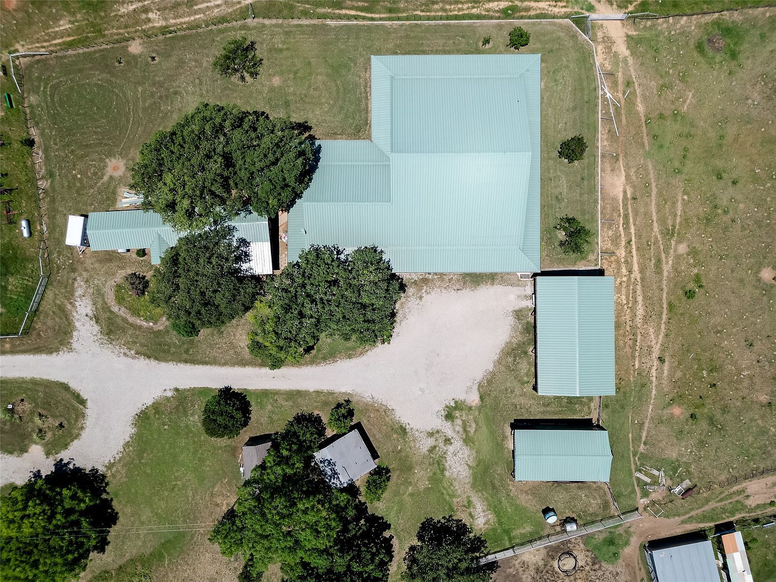 3401 Fm 1189 #A Weatherford, TX 76087 - Thumbnail 4
