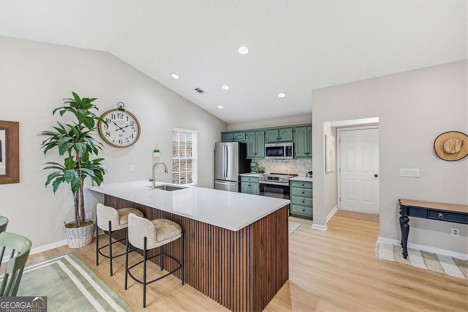 2740 Samples Rd Cumming, GA 30041 - Thumbnail 4