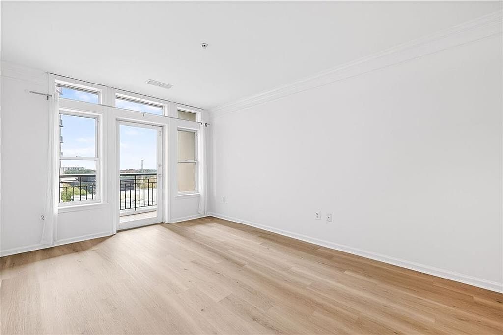 3334 Peachtree Rd NE APT 905 Atlanta, GA 30326 - Thumbnail 4